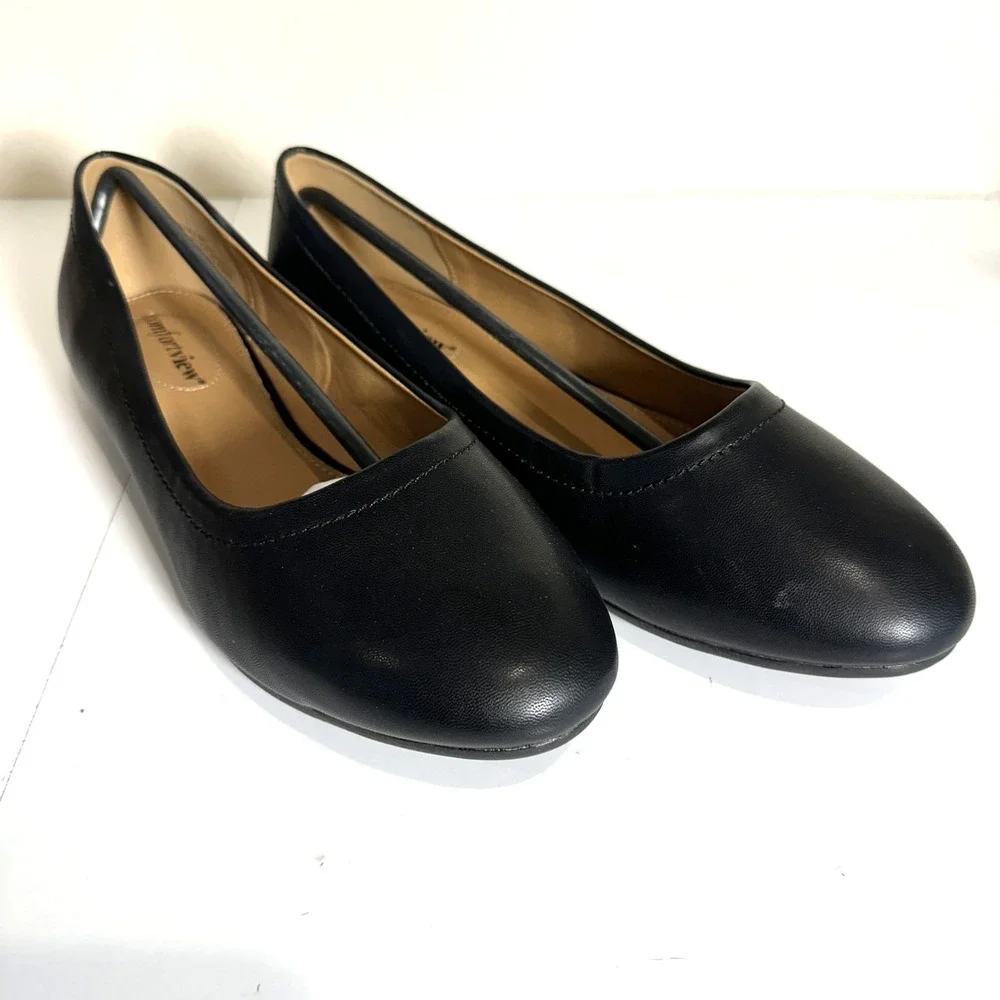 comfortview Black Leather Round-Toe Flats